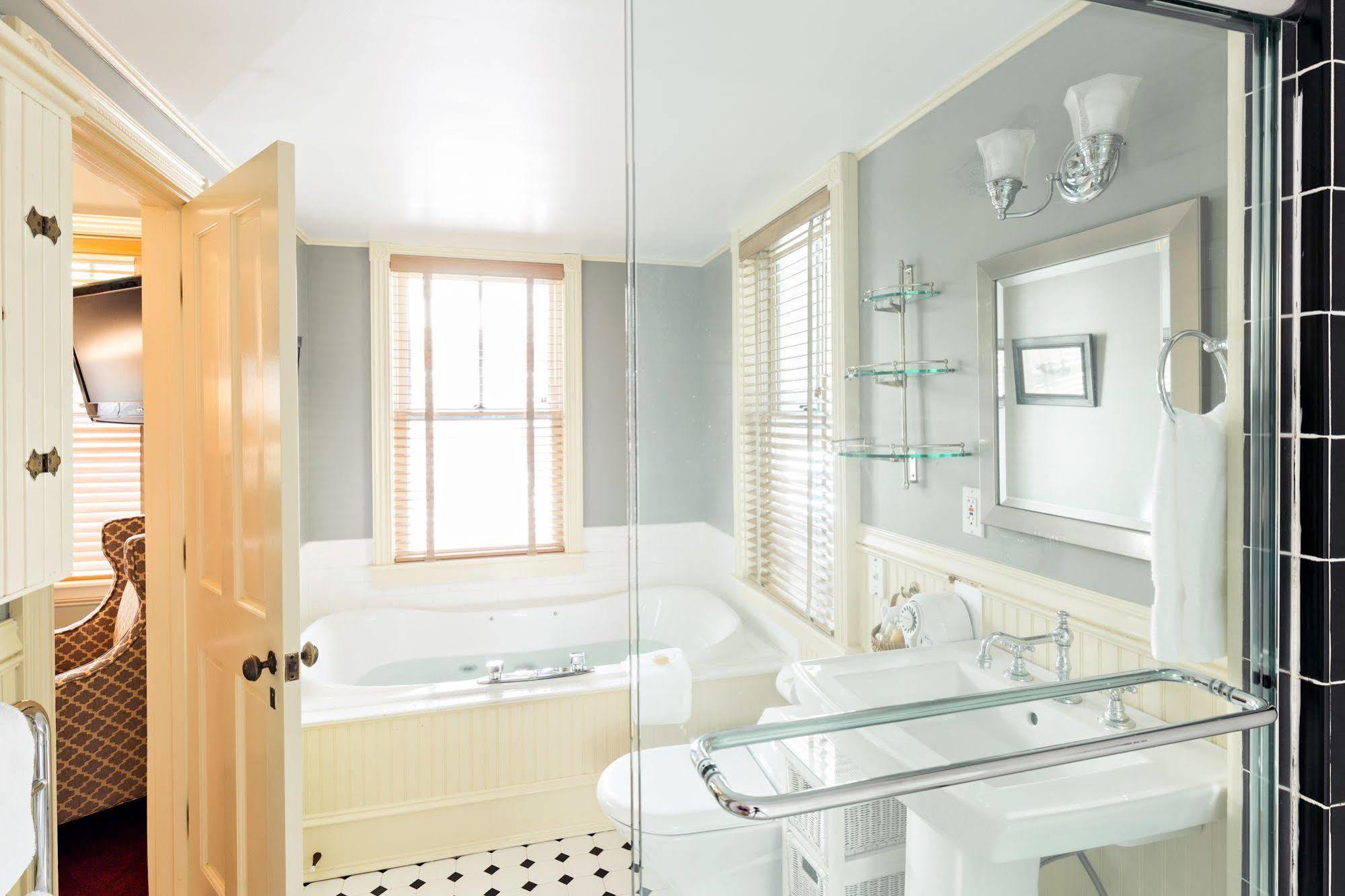 Brass Key Guesthouse Adults Only Provincetown Zewnętrze zdjęcie